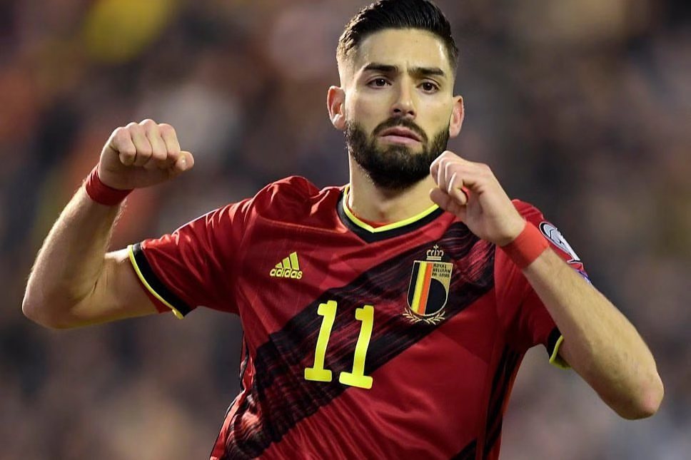 法兰克福外援大放异彩，取得胜利的简单介绍