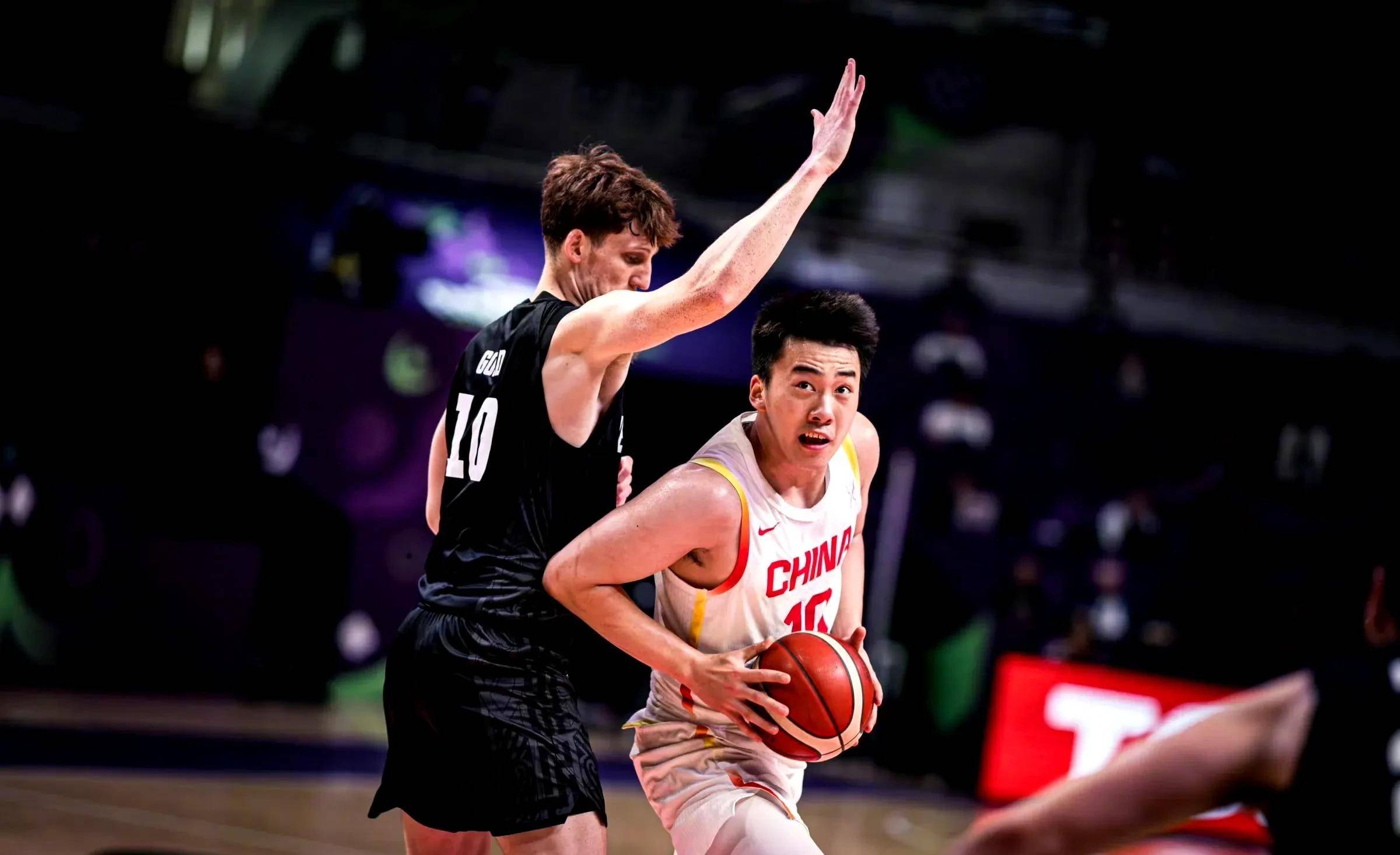 开云体育app-鹈鹕完胜浙江队，高诗岩扛起全队