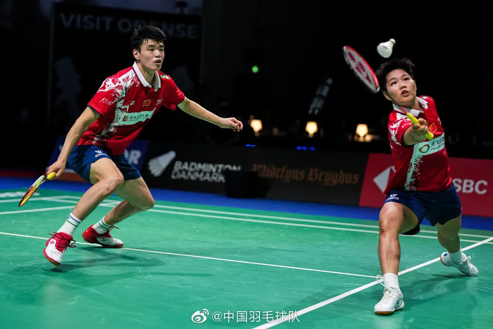 开云体育在线-马来西亚队横扫日本队,黄鸭组合扛起全队