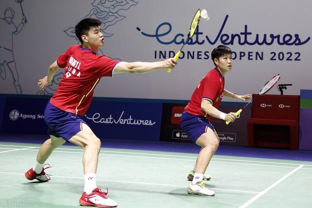 马来西亚队横扫日本队，黄鸭组合扛起全队