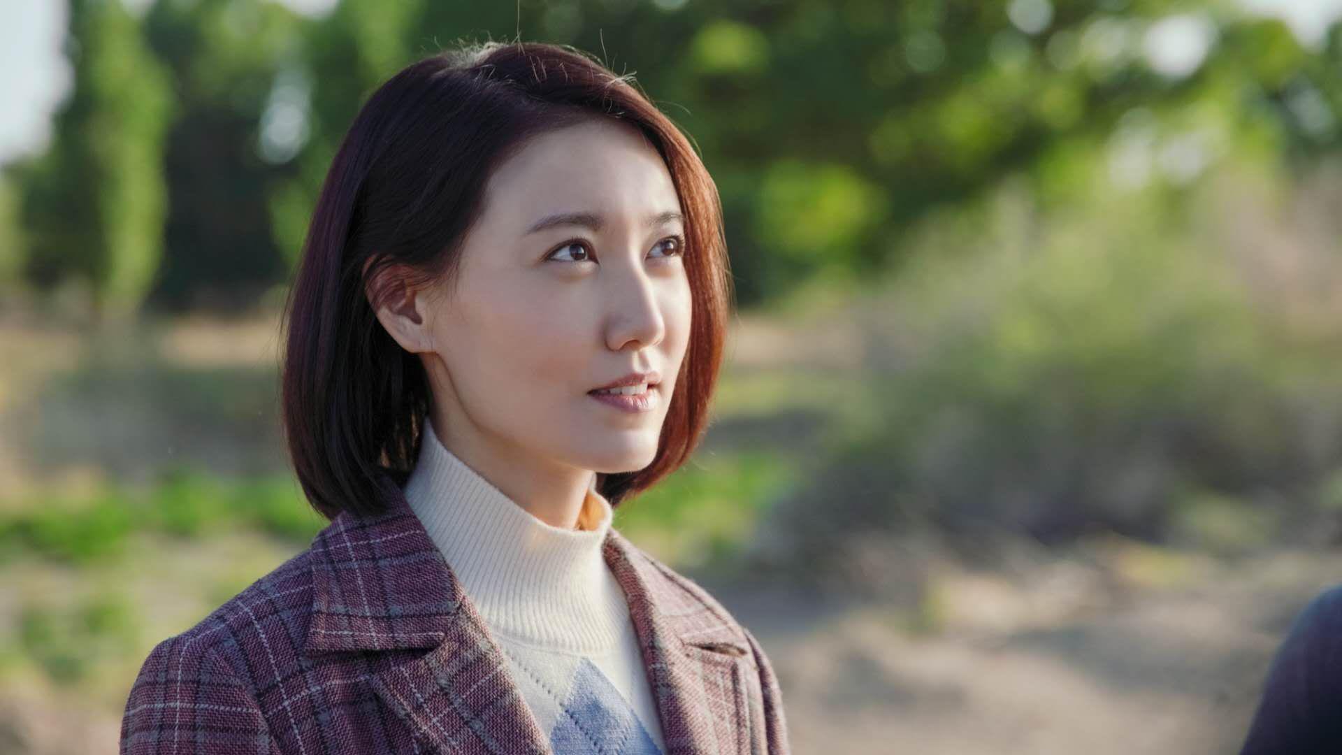 绿茵场与战场,当英超争冠遇上乌墨火力对比