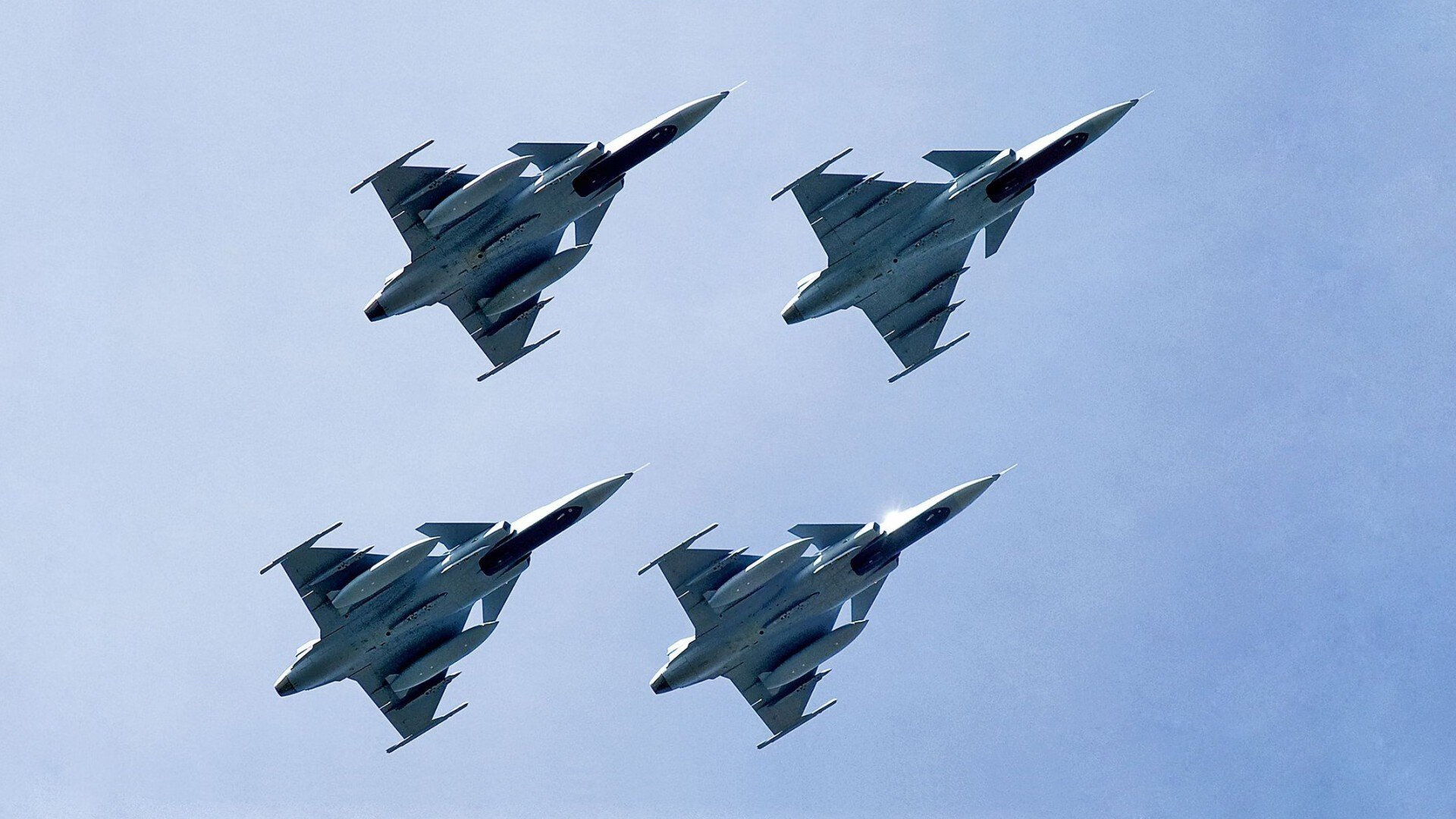 冰与火的对决，热火掀翻篮网的背后，是字母哥无处安放的统治力