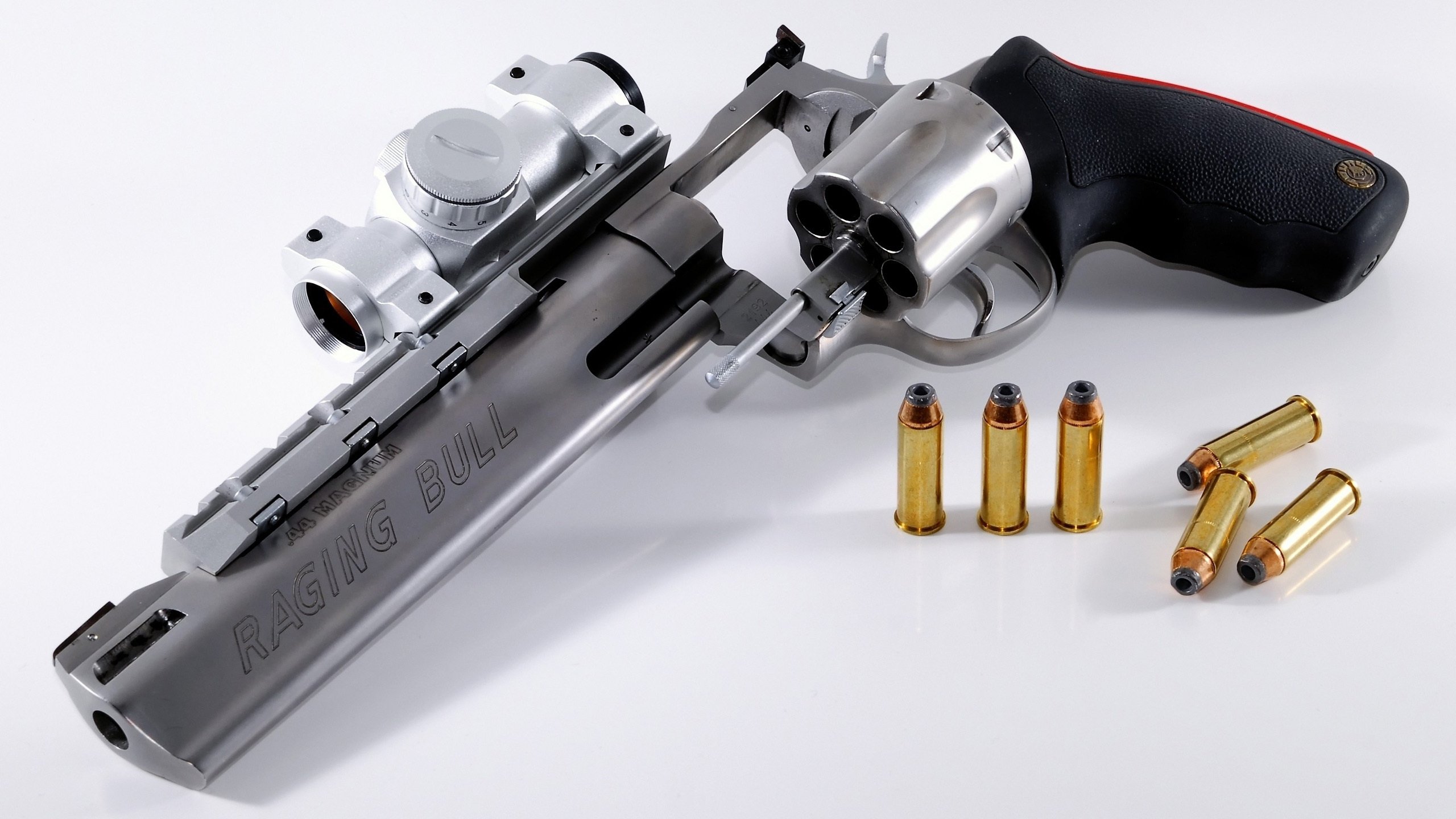 年度焦点之战，皮克接管比赛，瑞典压哨击败多特蒙德