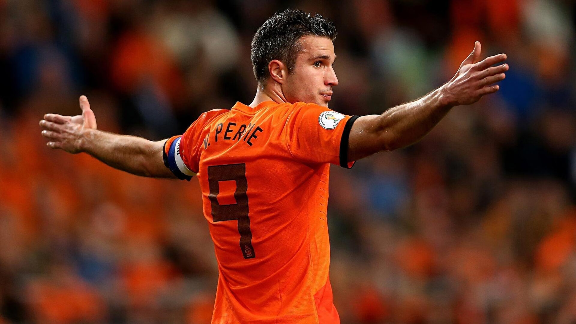 改写温布利剧本！曼联80秒闪电战，无名英雄如何用一脚传球终结悬念