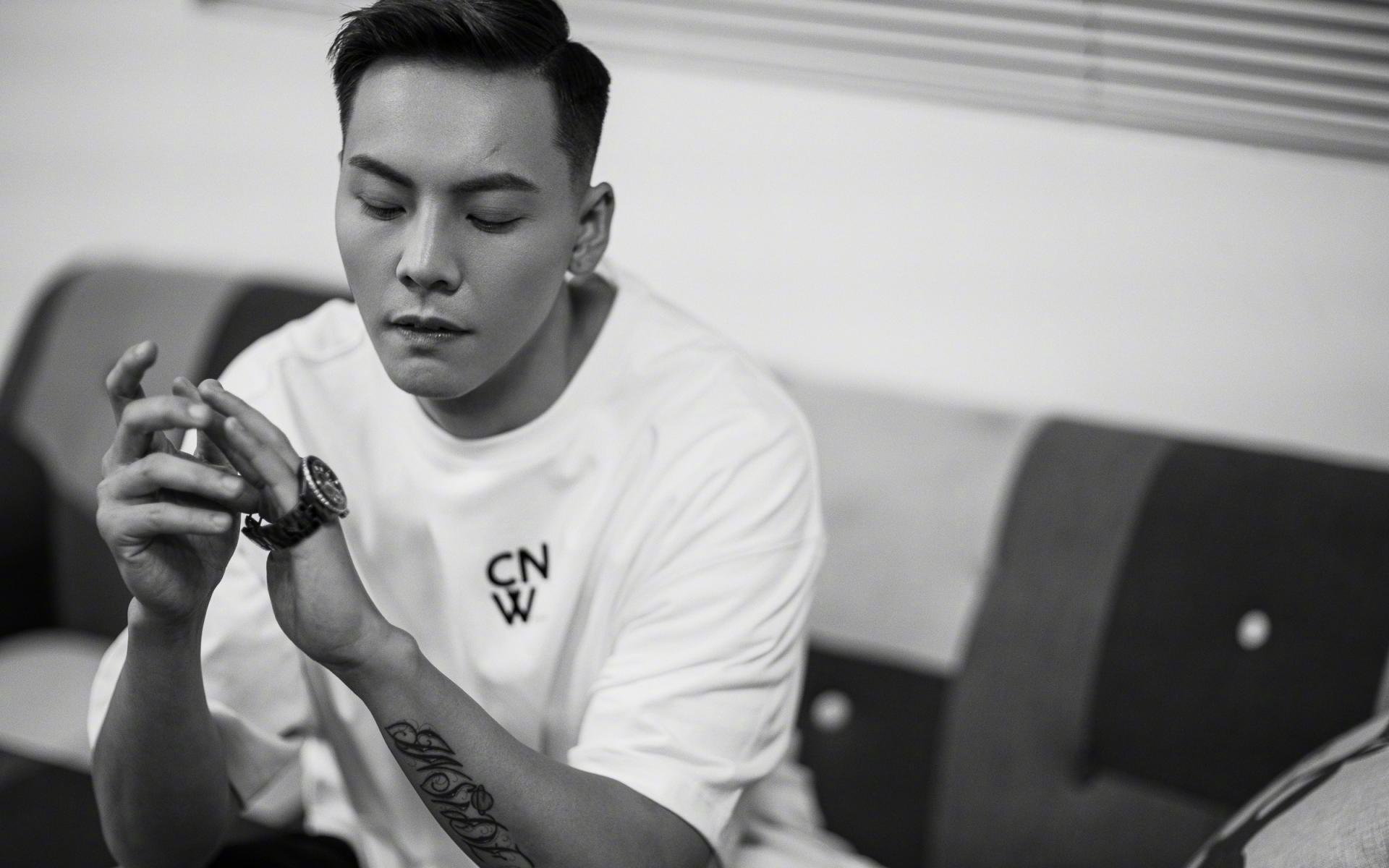 开云下载-绝杀之夜,京多安演绎中场大师课,克罗地亚以血性撕碎沙特童话